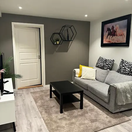 Home For Your Trip 10 Minutes From Oslo Airport With Free Parking Klofta Exterior photo