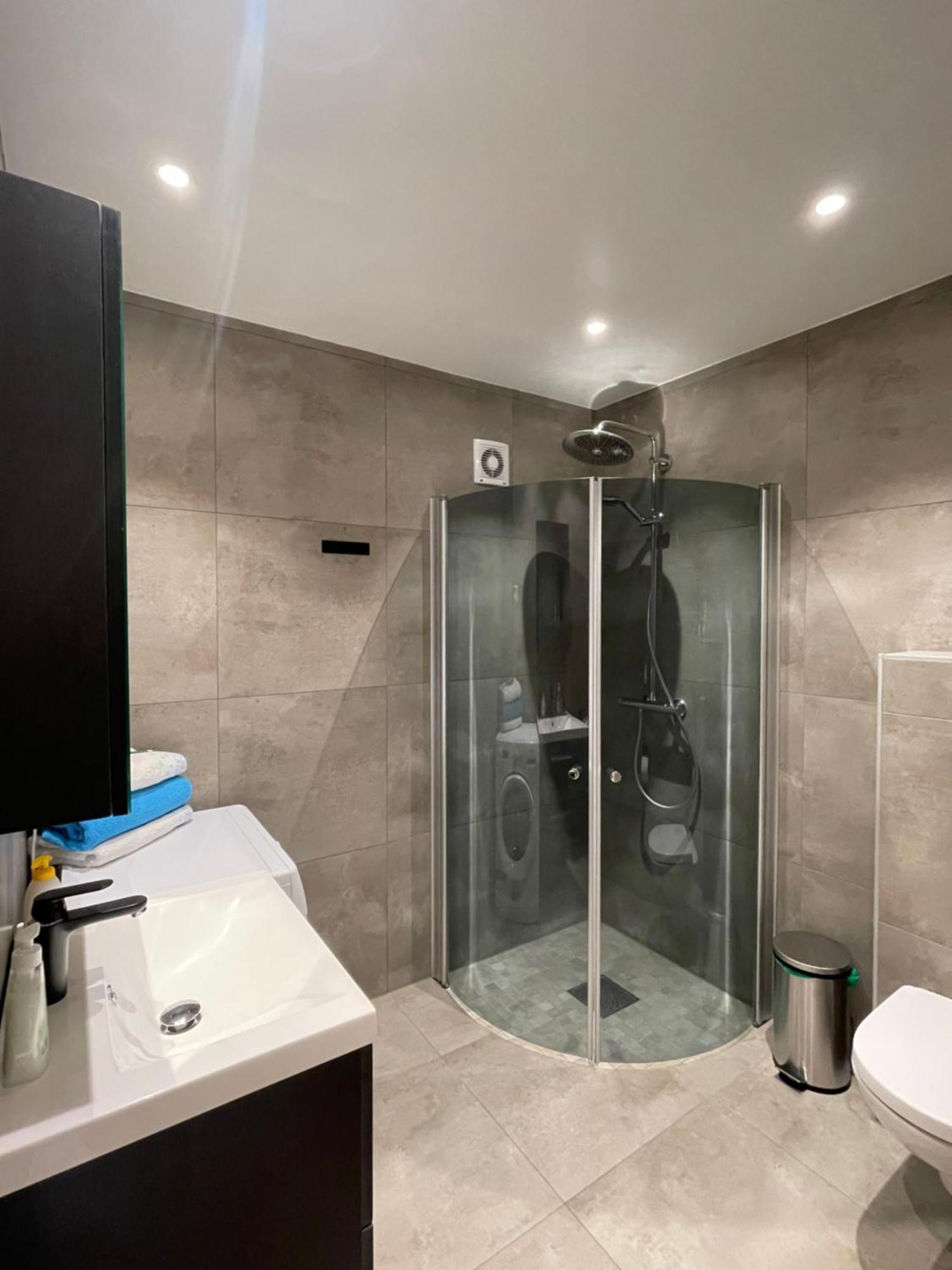 For Your Trip 10 Minutes From Oslo Airport With Free Parking Apartment *